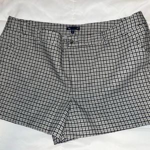 Gap lined wool shorts